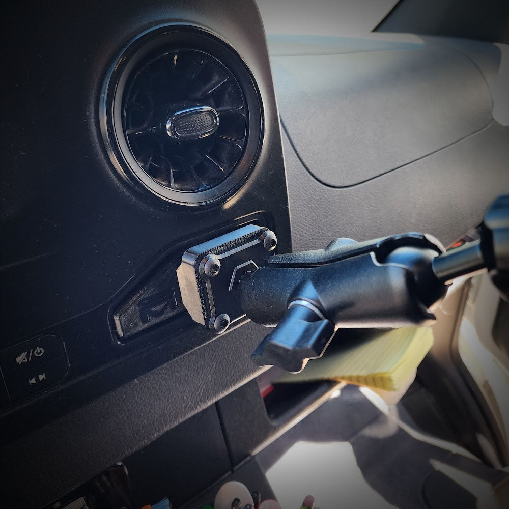 Sprinter Smash Mount Batwings | Mercedes Benz Sprinter Van Phone Mount Kits 2019 and up: With Touchscreen