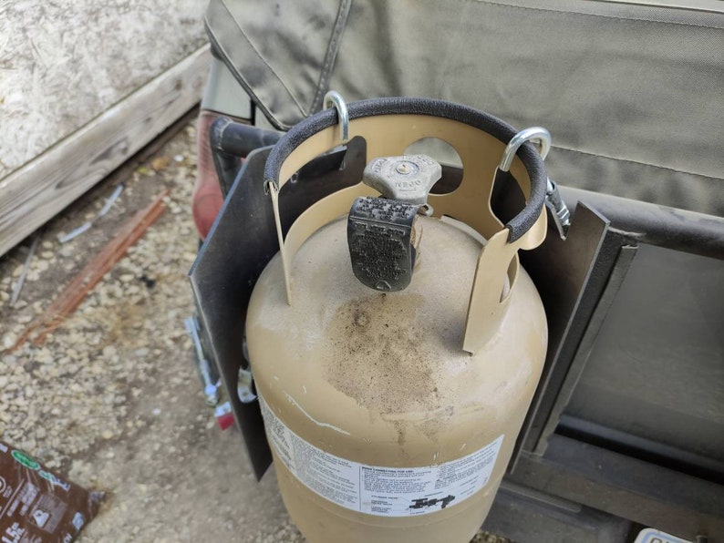11lb Propane Tank Cylinder Mount | Kimbrough Kustoms image 7