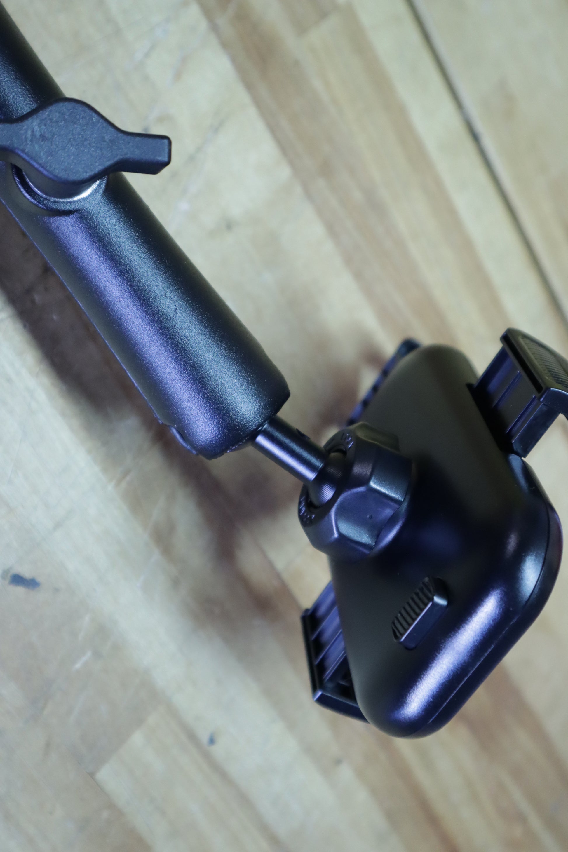 "Ducky Smash" Phone Mount for Jeep Wrangler/Gladiator 2018 - 2025 image 8