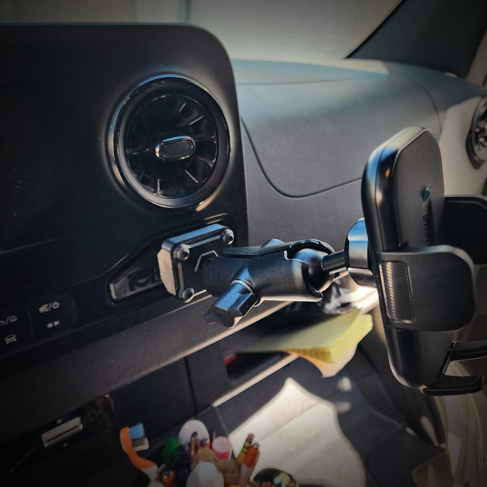 Sprinter Smash Mount Batwings | Mercedes Benz Sprinter Van Phone Mount Kits 2019 and up: With Touchscreen