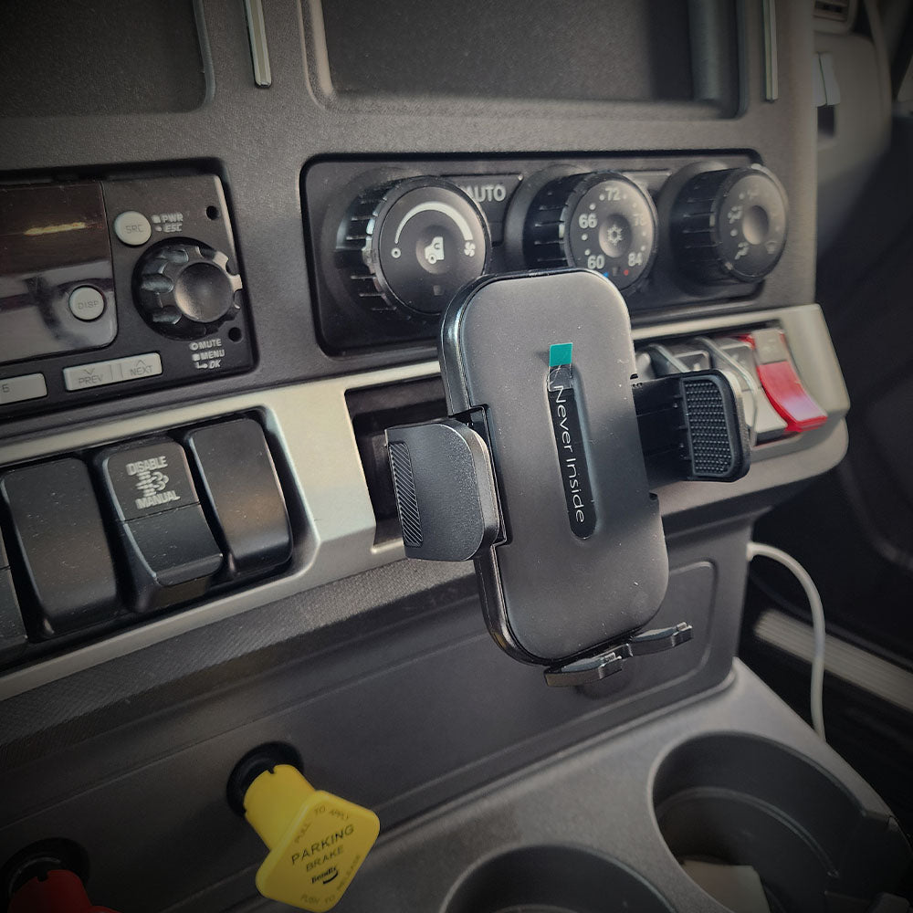 Kenworth T680 T880 Dashboard Phone Mount 2013 - 2025 | 