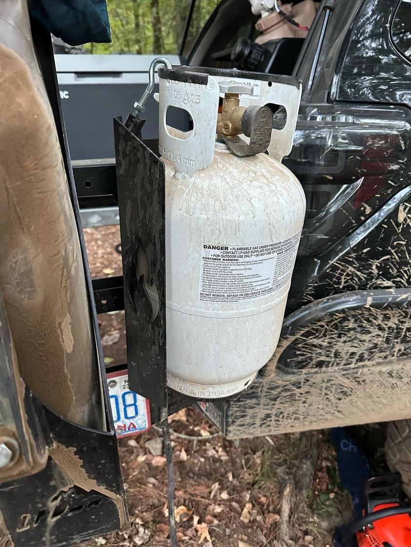 11lb Propane Tank Cylinder Mount | Kimbrough Kustoms image 4